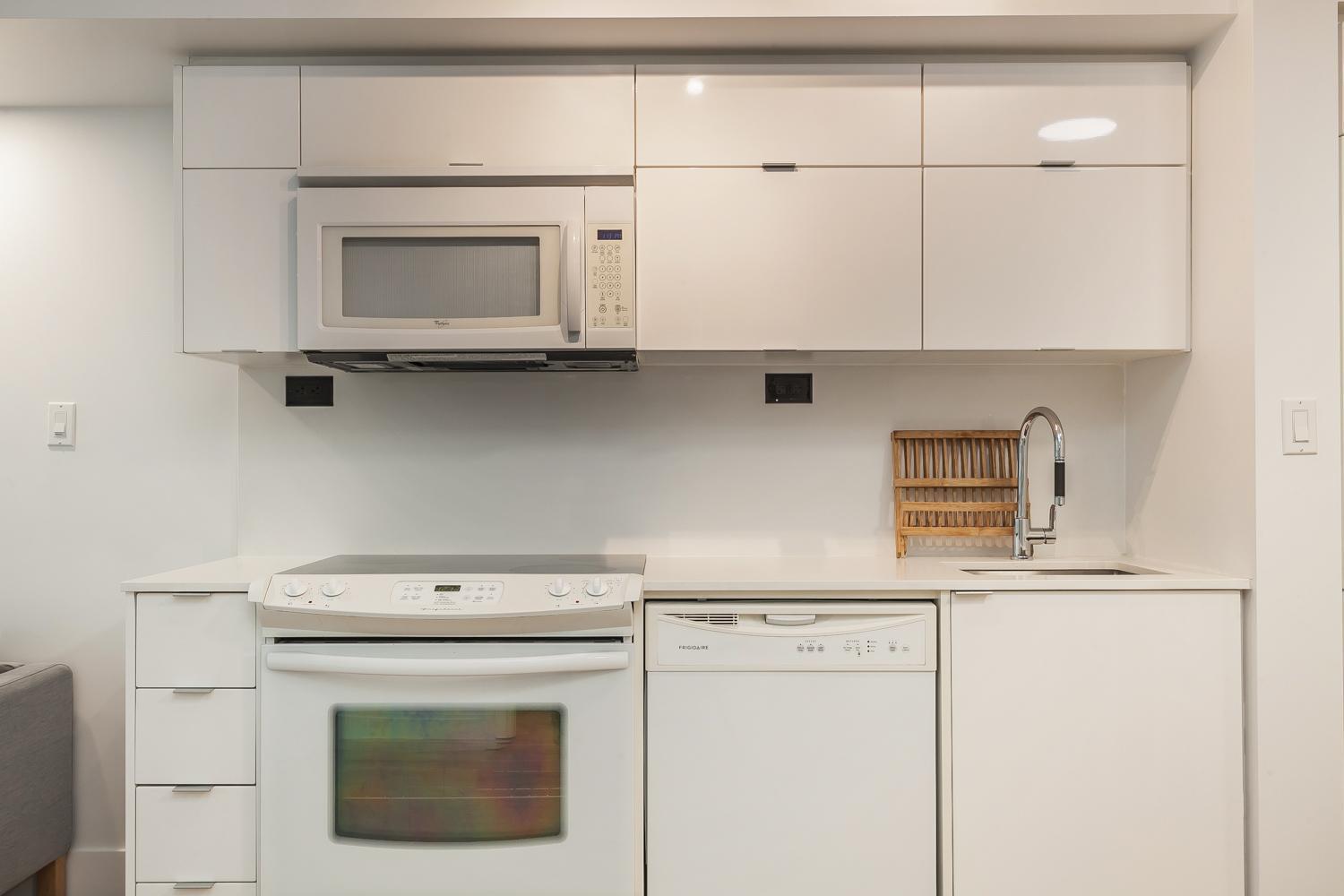 Cozy 2Br Close To Cn Tower & Harbourfront Toronto Dış mekan fotoğraf