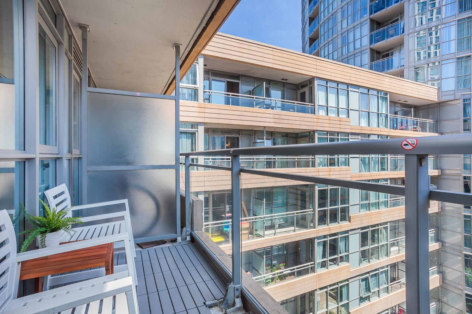 Cozy 2Br Close To Cn Tower & Harbourfront Toronto Dış mekan fotoğraf